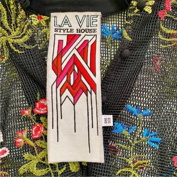 La Vie Style House Floral Embroidered Black Mini Dress One Size